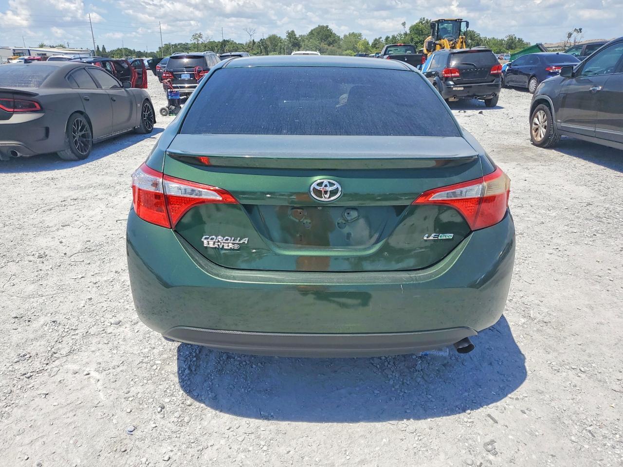 2016 TOYOTA COROLLA LE ECO — Фото 6 из 12