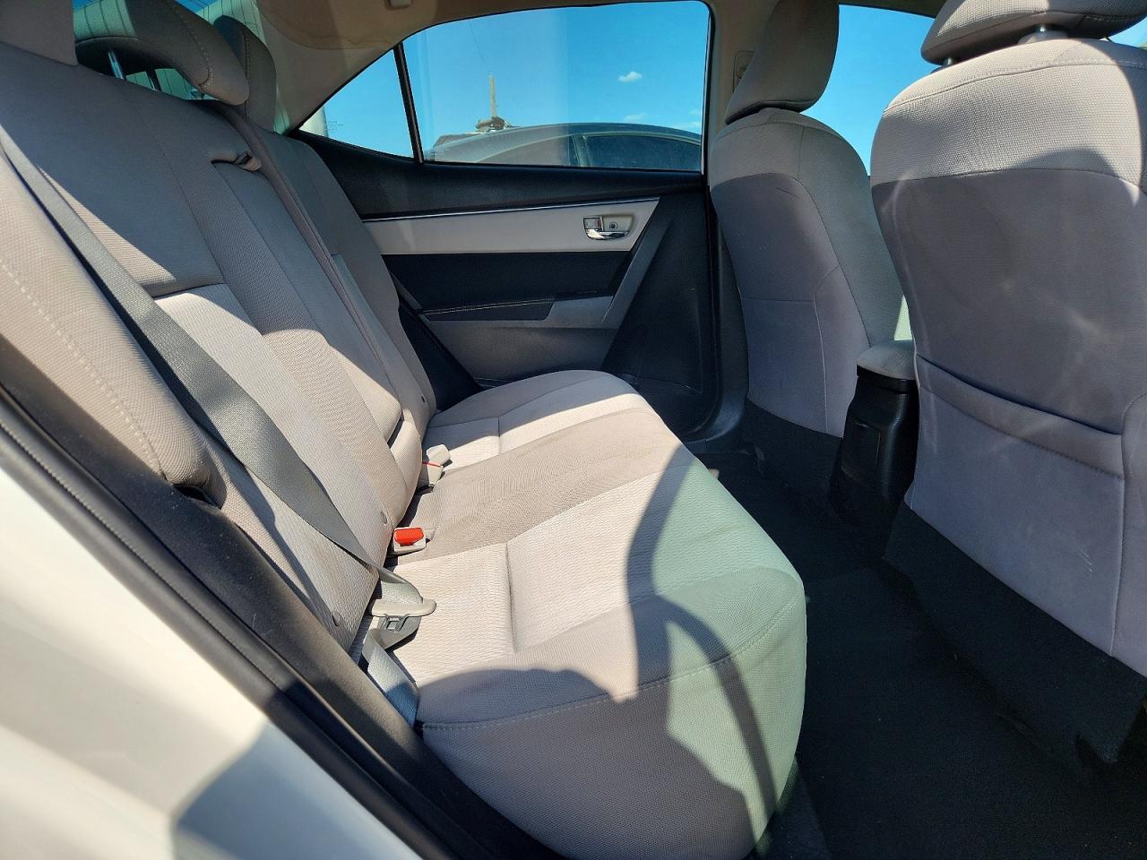 2016 TOYOTA COROLLA — Фото 10 из 12