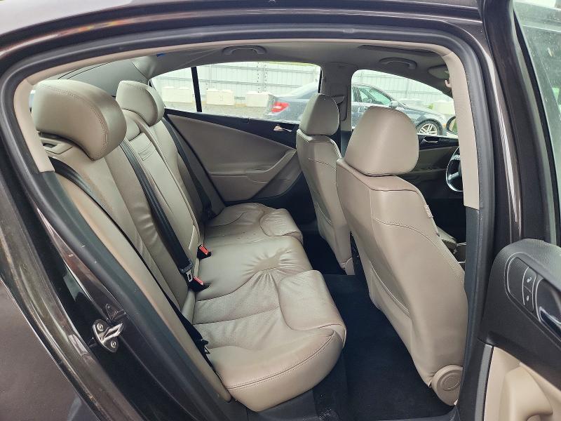 2007 VOLKSWAGEN PASSAT 3.6L 4MOTION LUXURY — Фото 10 из 12
