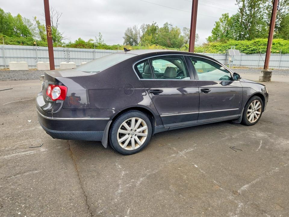2007 VOLKSWAGEN PASSAT 3.6L 4MOTION LUXURY — Фото 3 из 12
