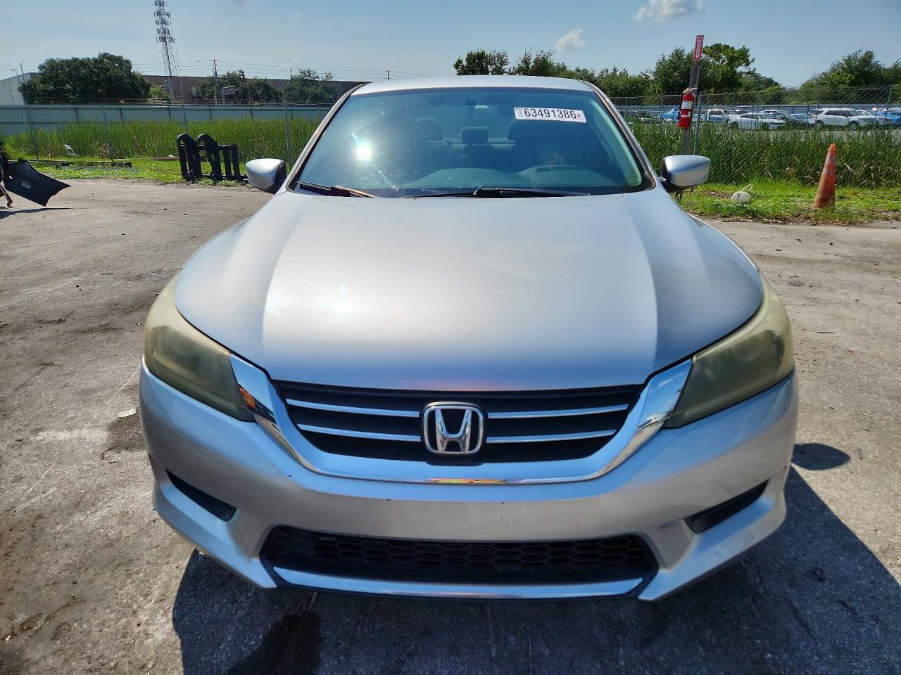 2013 HONDA ACCORD LX — Фото 5 из 12
