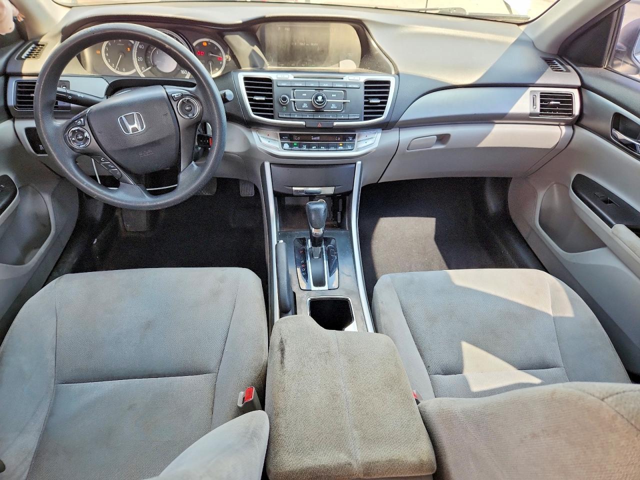 2013 HONDA ACCORD LX — Фото 8 из 12