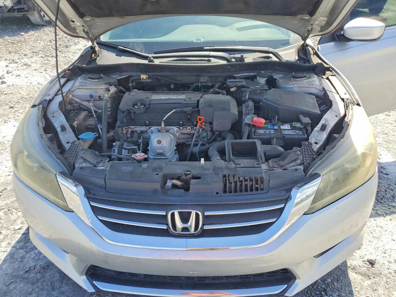 2013 HONDA ACCORD LX — Фото 11 из 12
