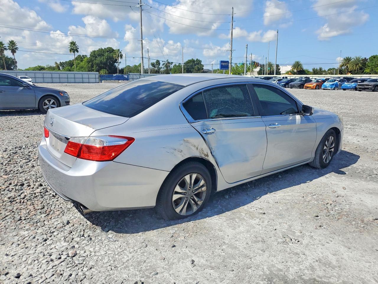 2013 HONDA ACCORD LX — Фото 3 из 12