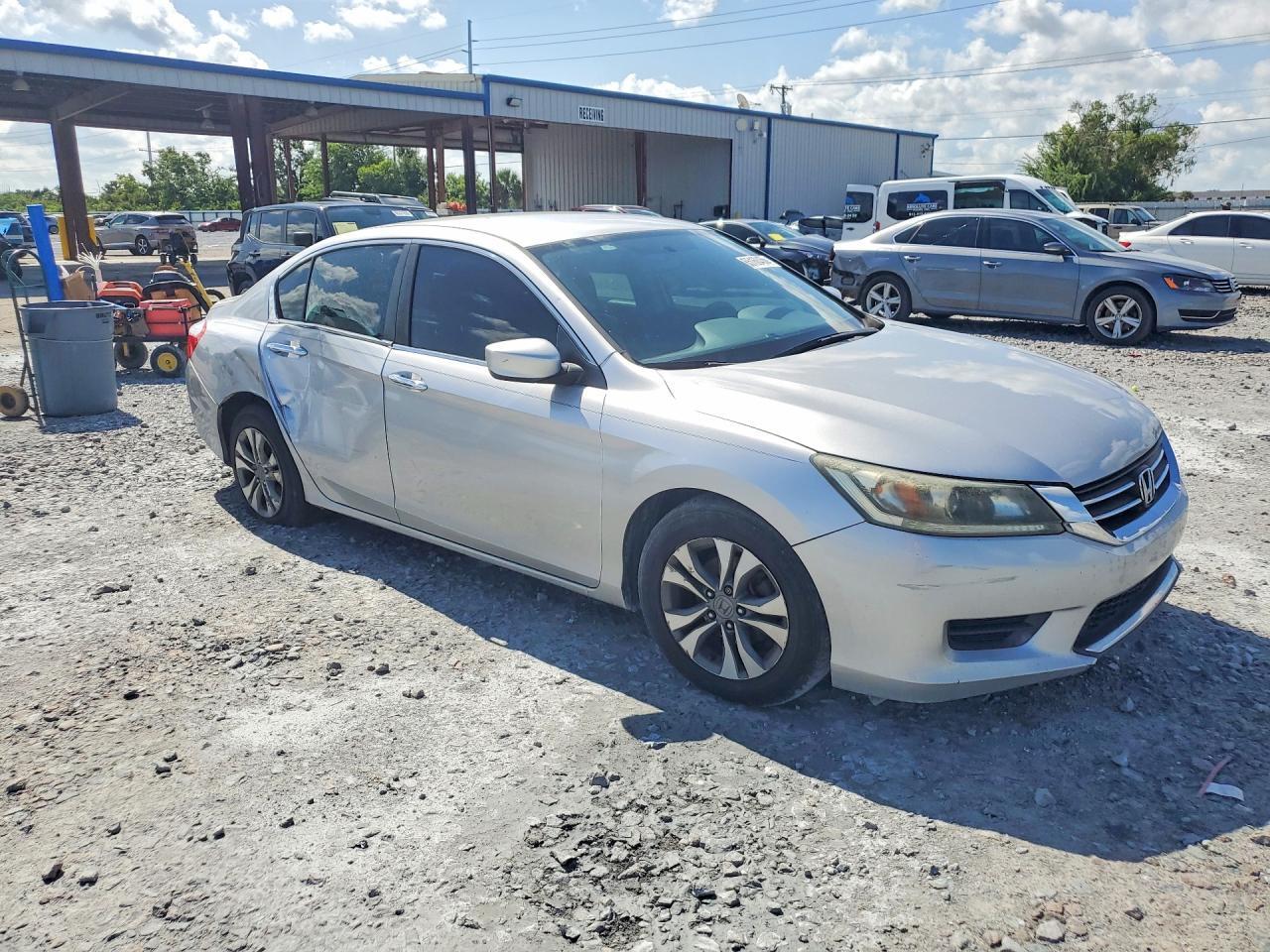 2013 HONDA ACCORD LX — Фото 4 из 12