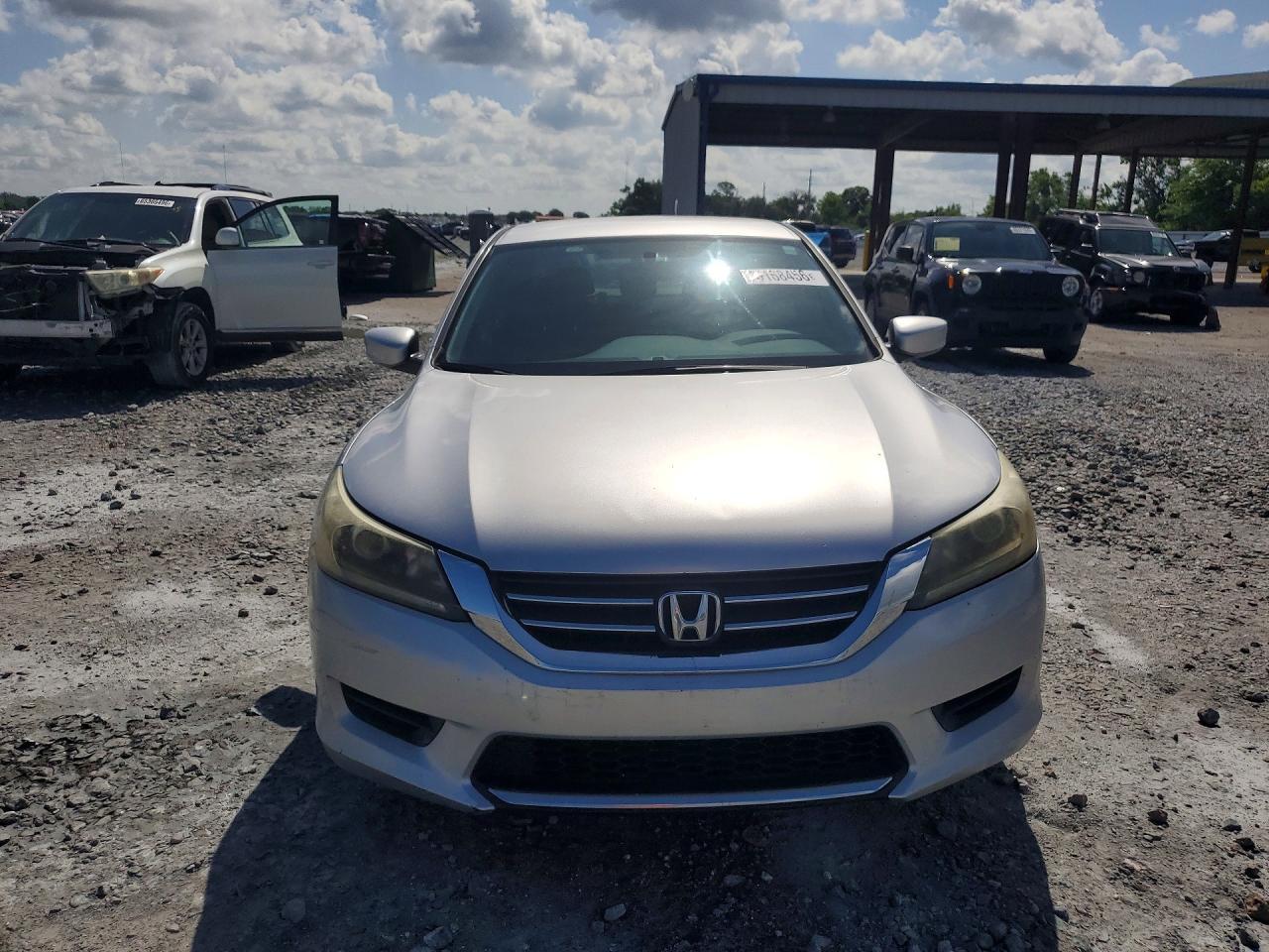2013 HONDA ACCORD LX — Фото 5 из 12