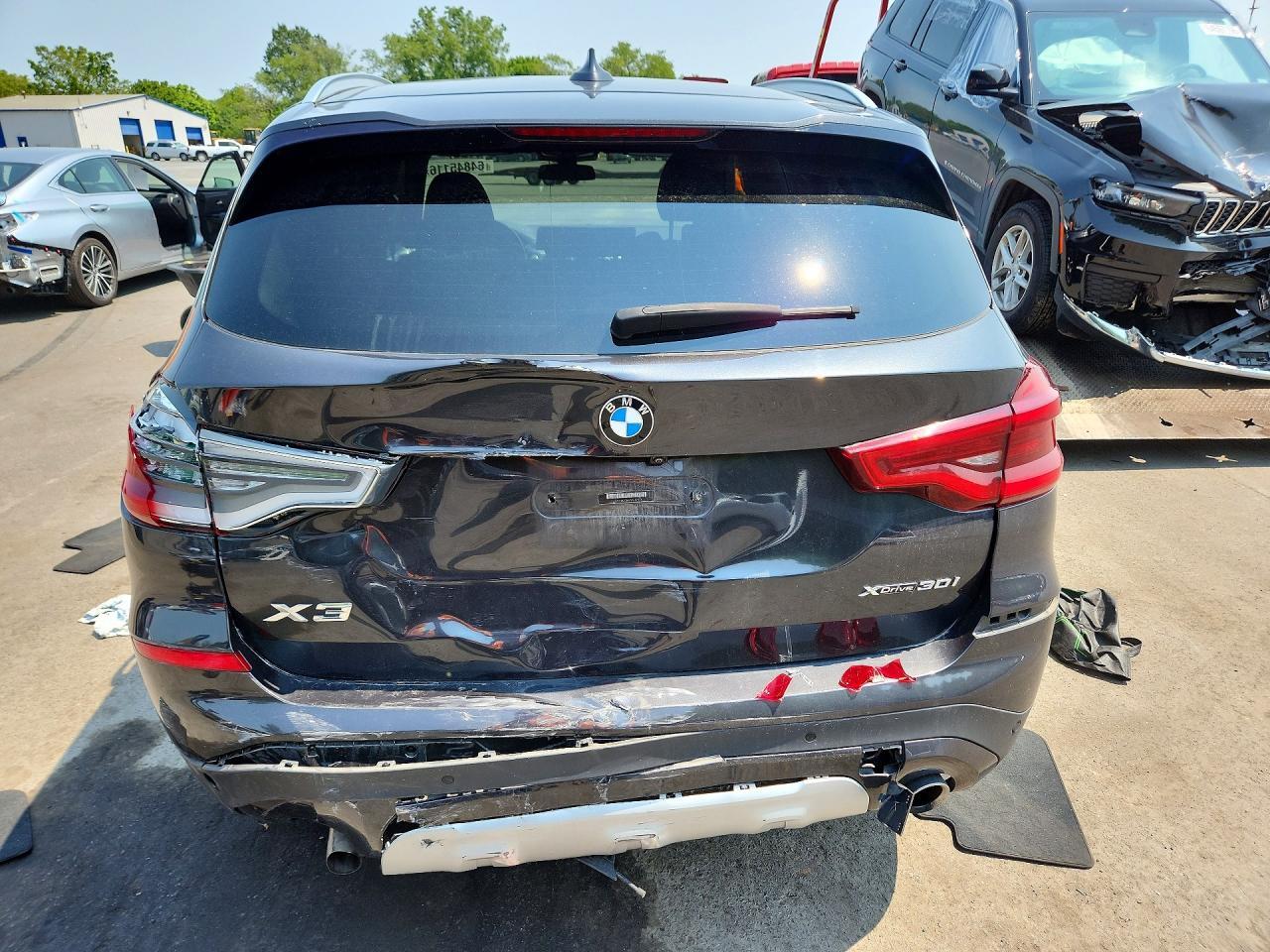 2021 BMW X3 XDRIVE30I — Фото 6 из 13