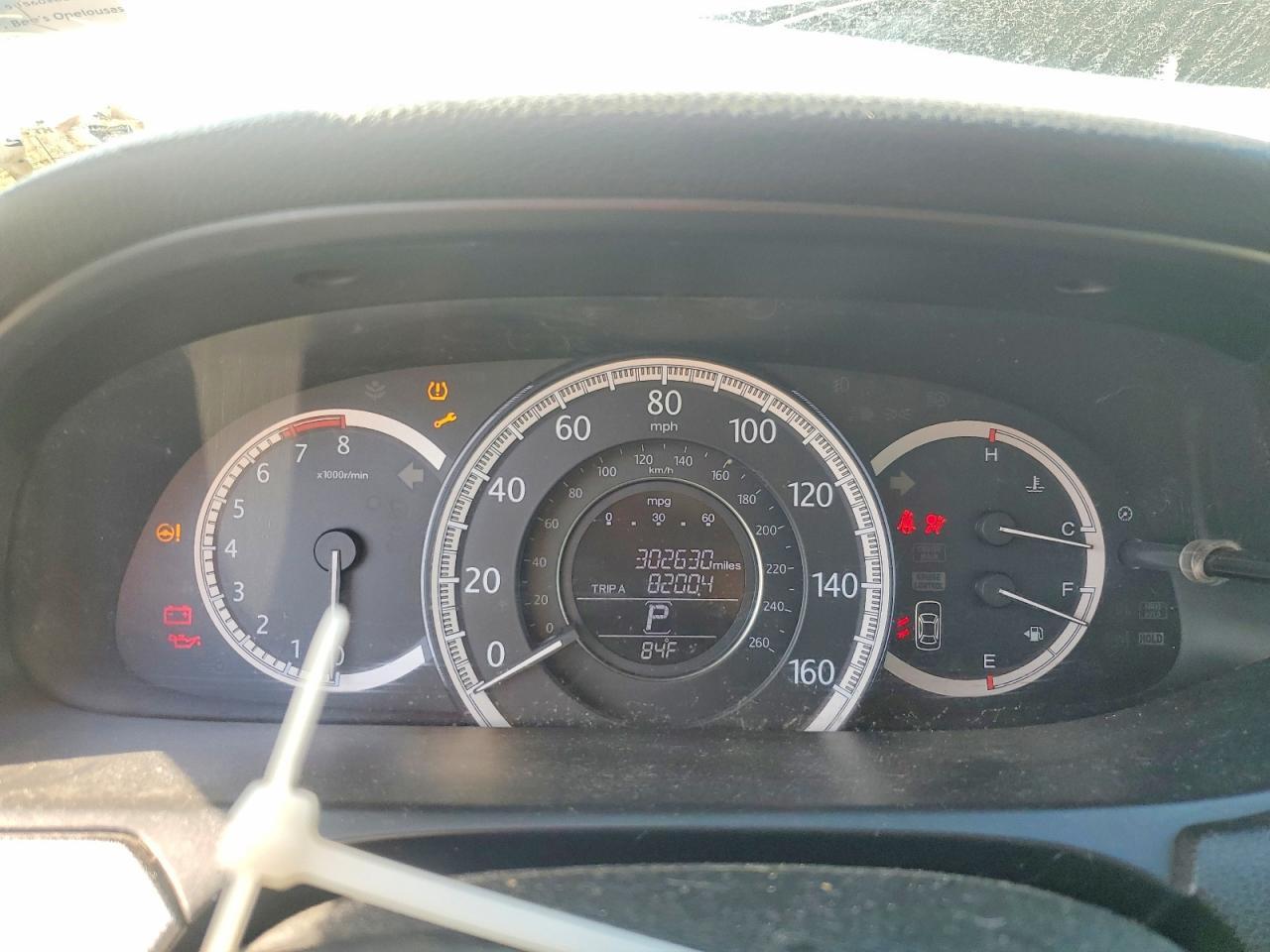 2013 HONDA ACCORD LX — Фото 9 из 12