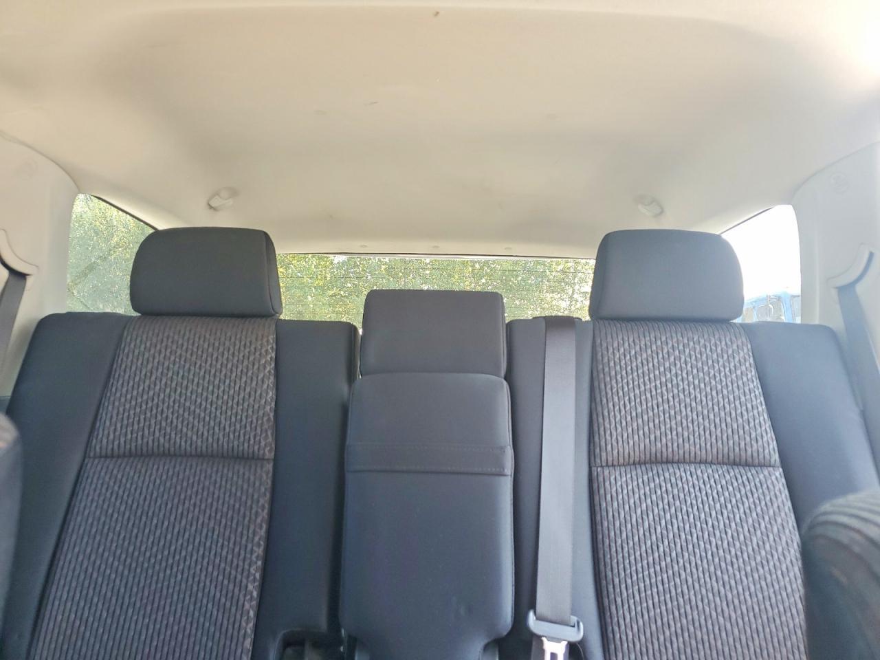 2010 TOYOTA 4RUNNER SR5 — Фото 10 из 14