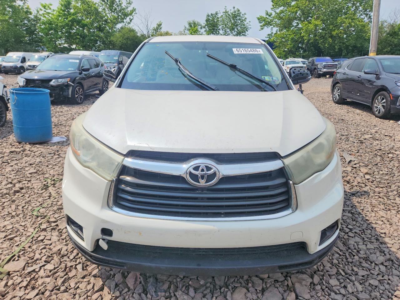 2016 TOYOTA HIGHLANDER LE — Фото 5 из 12