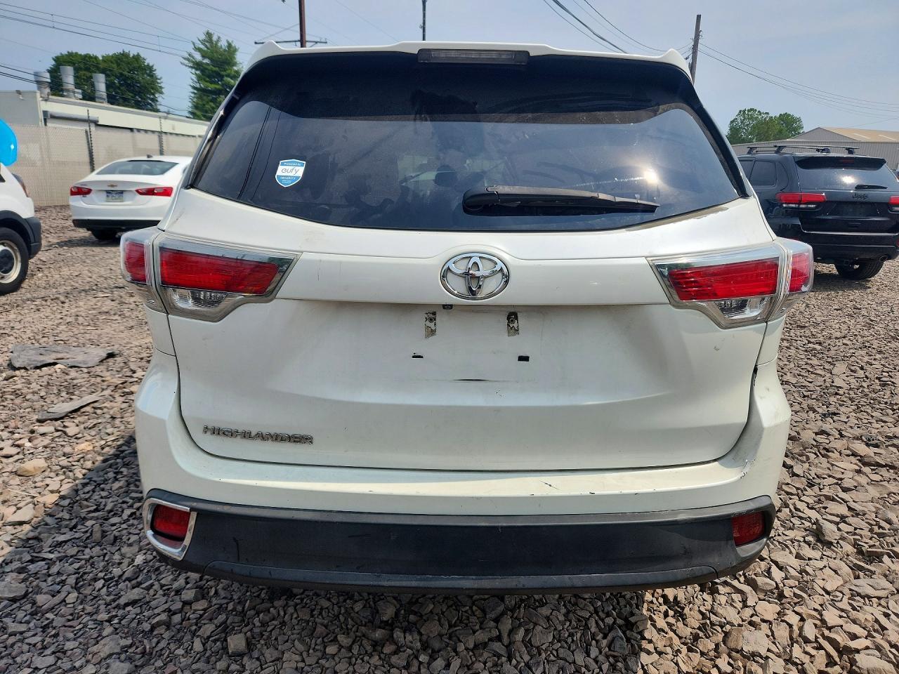 2016 TOYOTA HIGHLANDER LE — Фото 6 из 12
