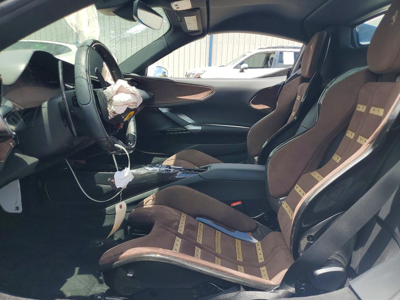 2025 FERRARI SF 90 SPIDER — Фото 7 из 13