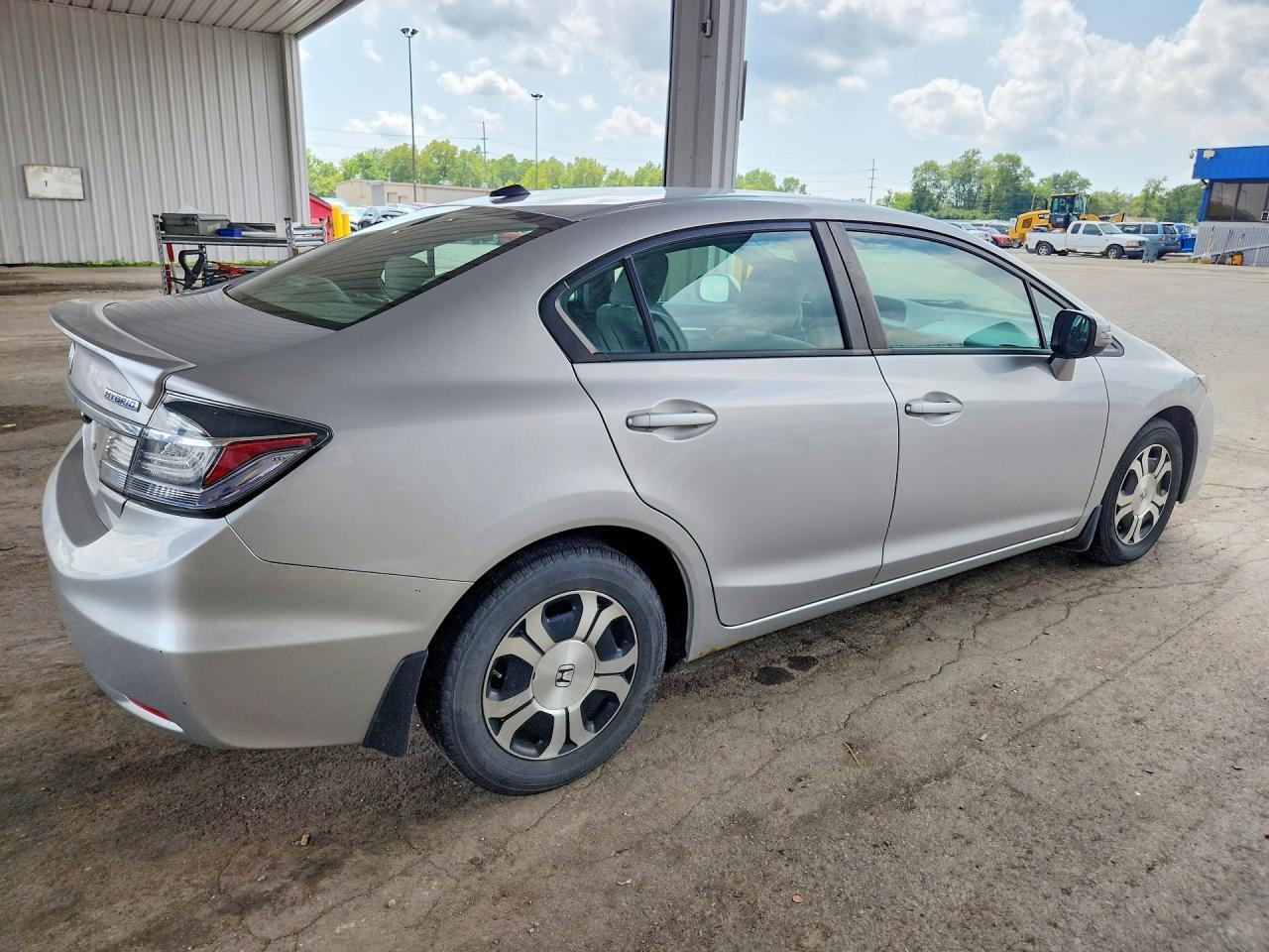 2013 HONDA CIVIC HYBRID — Фото 3 из 12