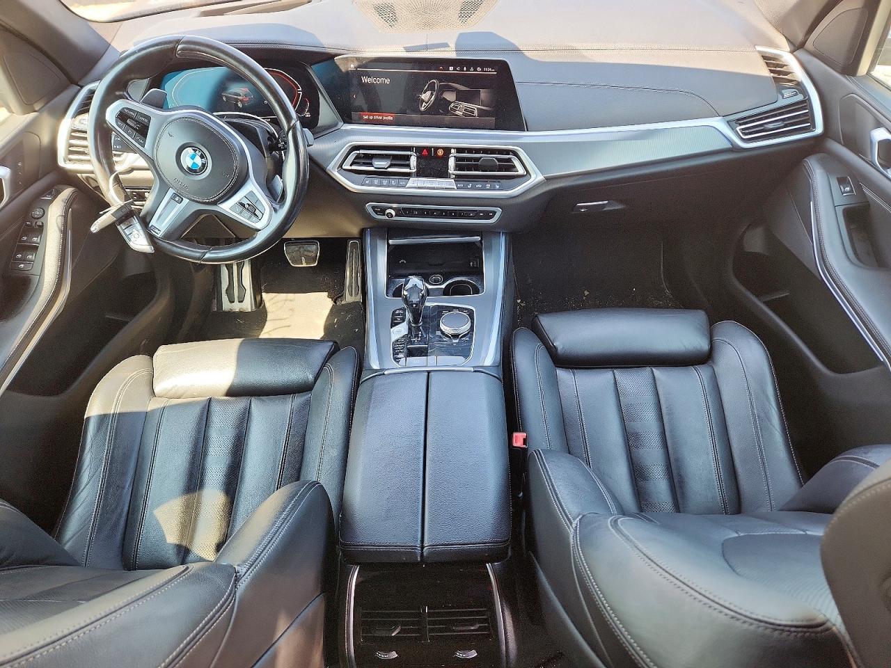 2021 BMW X5 XDRIVE40I — Фото 8 из 12