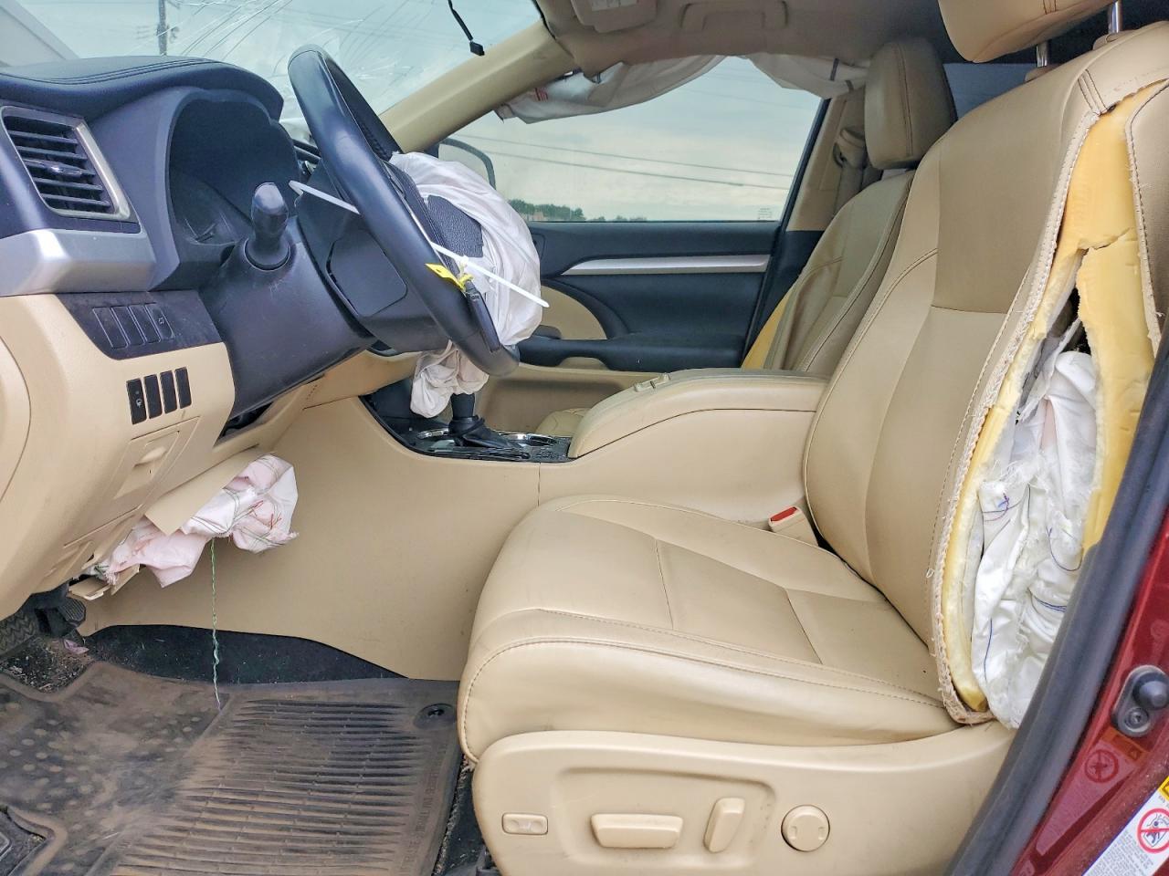 2016 TOYOTA HIGHLANDER XLE — Фото 7 из 13