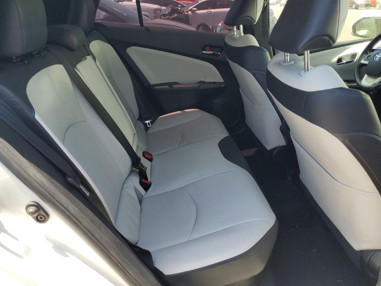 JTDKARFU5G3026784 2016 TOYOTA PRIUS photo no. 10