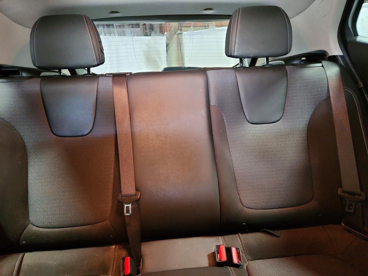 KL4MMBS23MB076011 2021 BUICK ENCORE GX photo no. 10