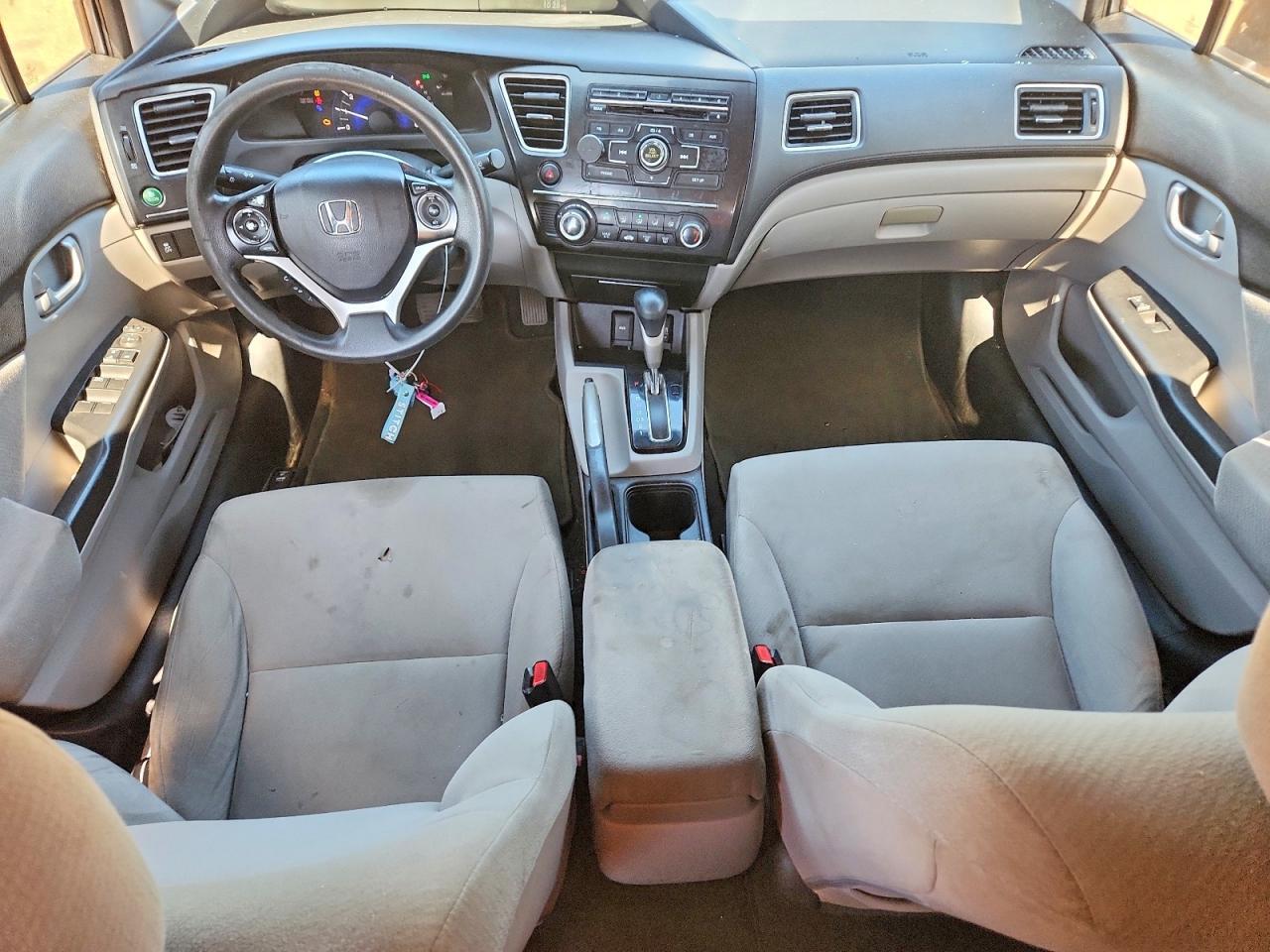 2013 HONDA CIVIC LX — Фото 8 из 13