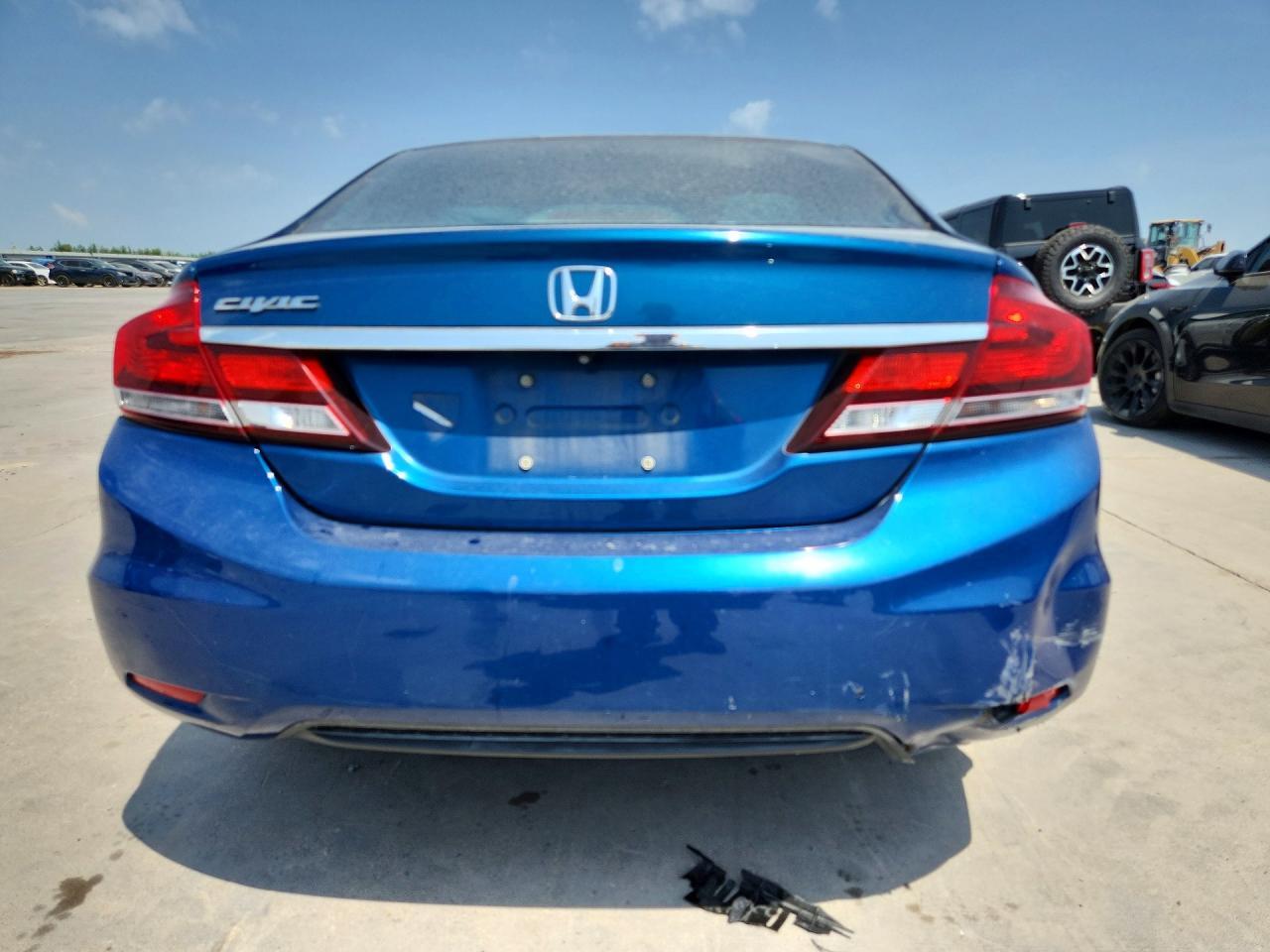 2013 HONDA CIVIC LX — Фото 6 из 12