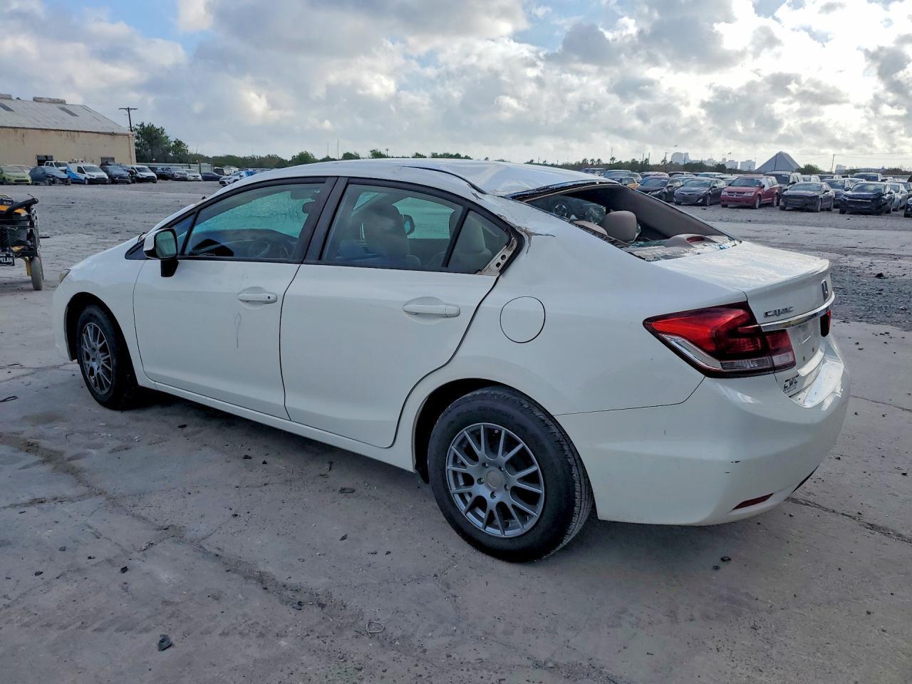 2013 HONDA CIVIC LX — Фото 2 из 12