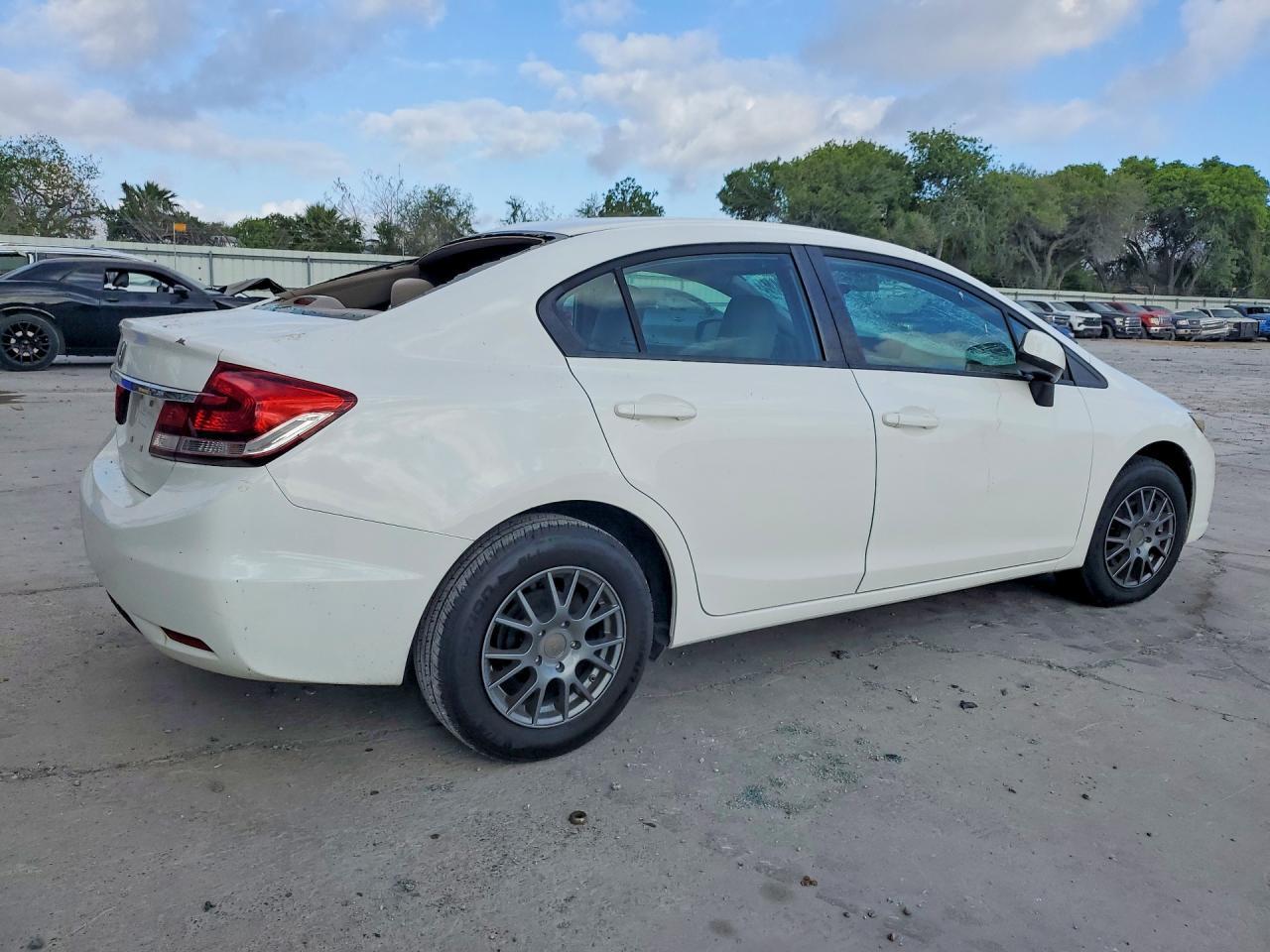 2013 HONDA CIVIC LX — Фото 3 из 12