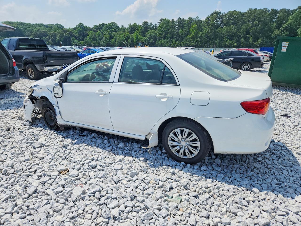 2010 TOYOTA COROLLA — Фото 2 из 11