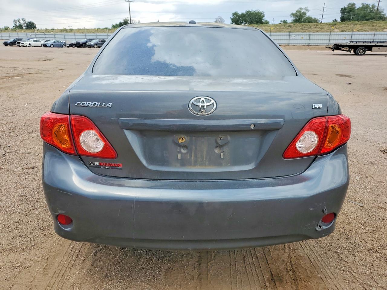 2010 TOYOTA COROLLA LE — Фото 6 из 12