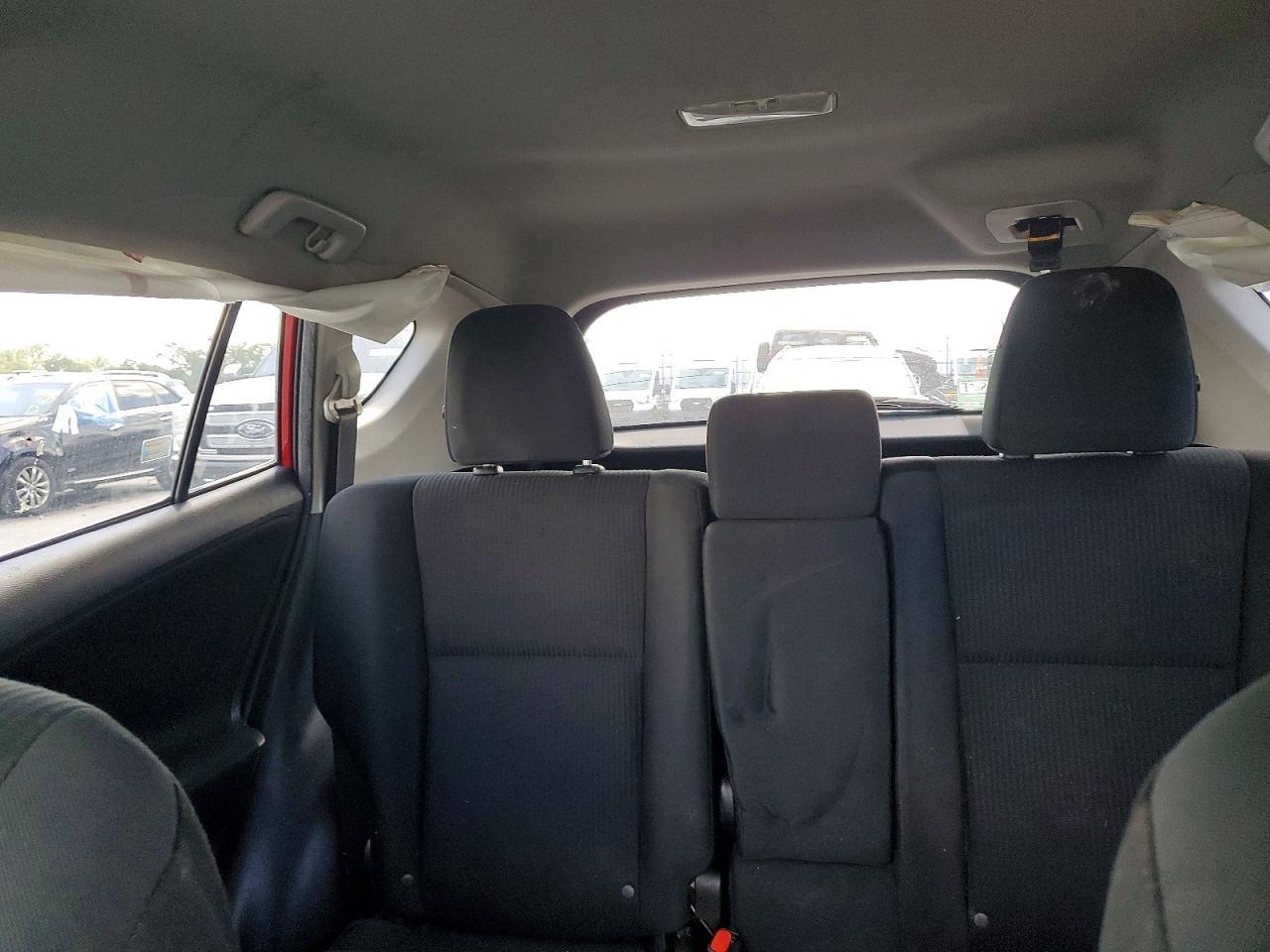 2016 TOYOTA RAV4 LE — Фото 10 из 14