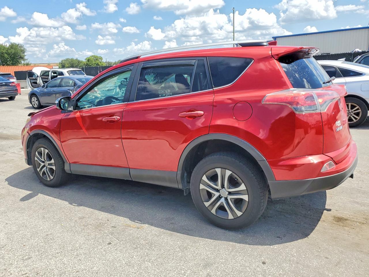 2016 TOYOTA RAV4 LE — Фото 2 из 14