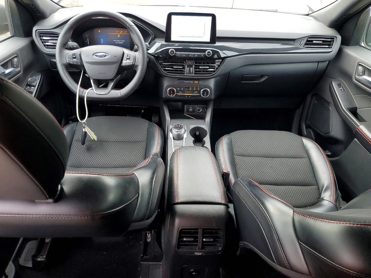 2025 FORD ESCAPE ST LINE — Фото 8 из 12