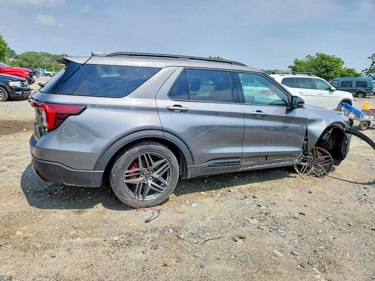 1FMUK8KH4SGB37395 2025 FORD EXPLORER photo no. 3