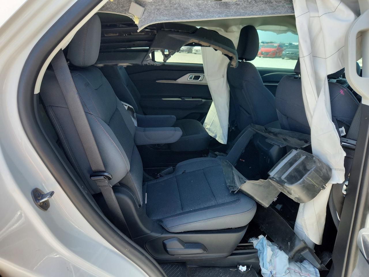 1FMUK7DH2SGC36658 2025 FORD EXPLORER photo no. 11