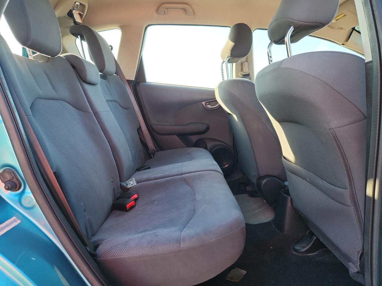 JHMGE8H33DC010327 2013 HONDA FIT photo no. 10
