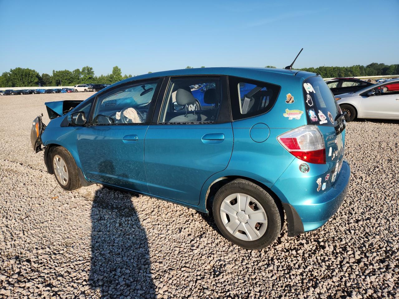 JHMGE8H33DC010327 2013 HONDA FIT photo no. 2