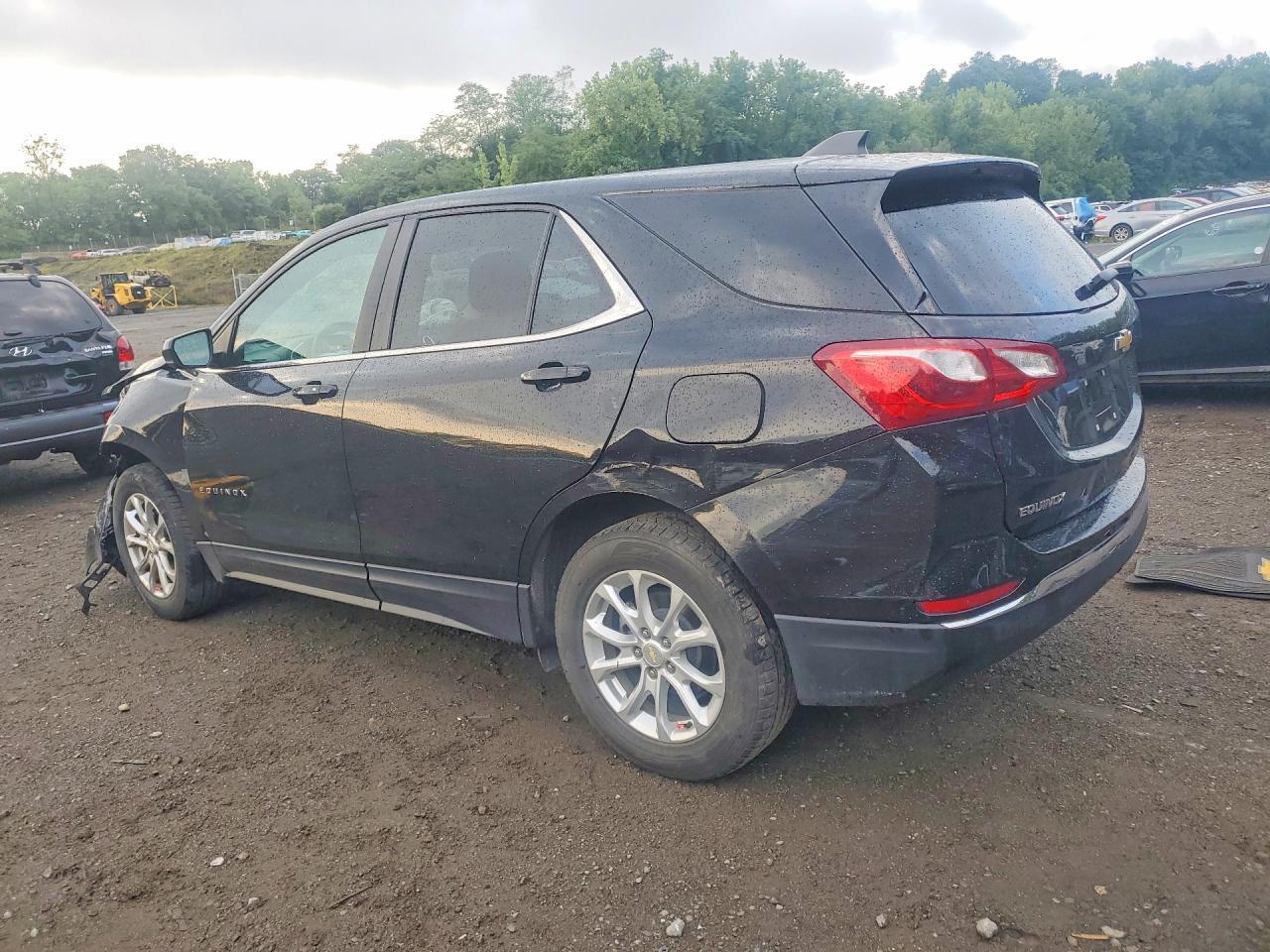 2021 CHEVROLET EQUINOX LT — Фото 2 из 13