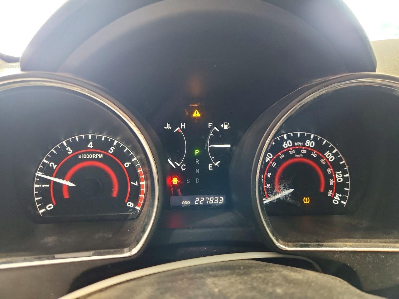 2010 TOYOTA HIGHLANDER SE — Фото 9 из 13