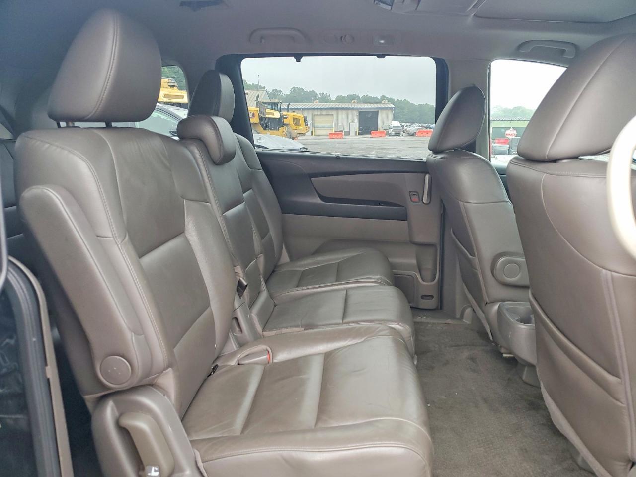 2013 HONDA ODYSSEY TOURING — Фото 11 из 13