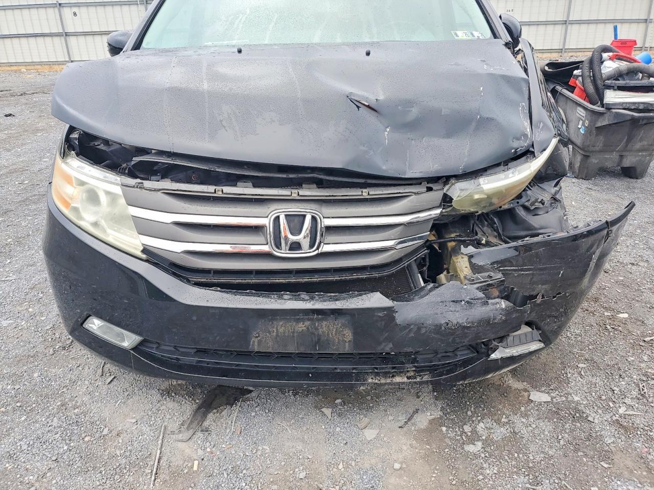2013 HONDA ODYSSEY TOURING — Фото 12 из 13