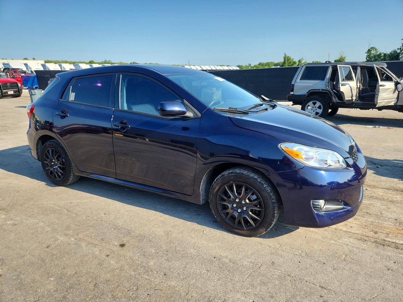 2010 TOYOTA MATRIX S — Фото 4 из 12