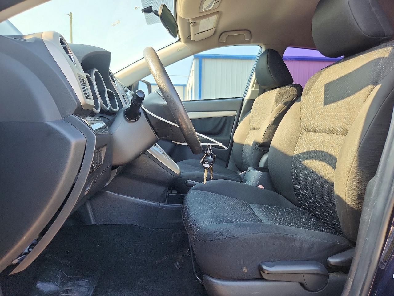 2010 TOYOTA MATRIX S — Фото 7 из 12