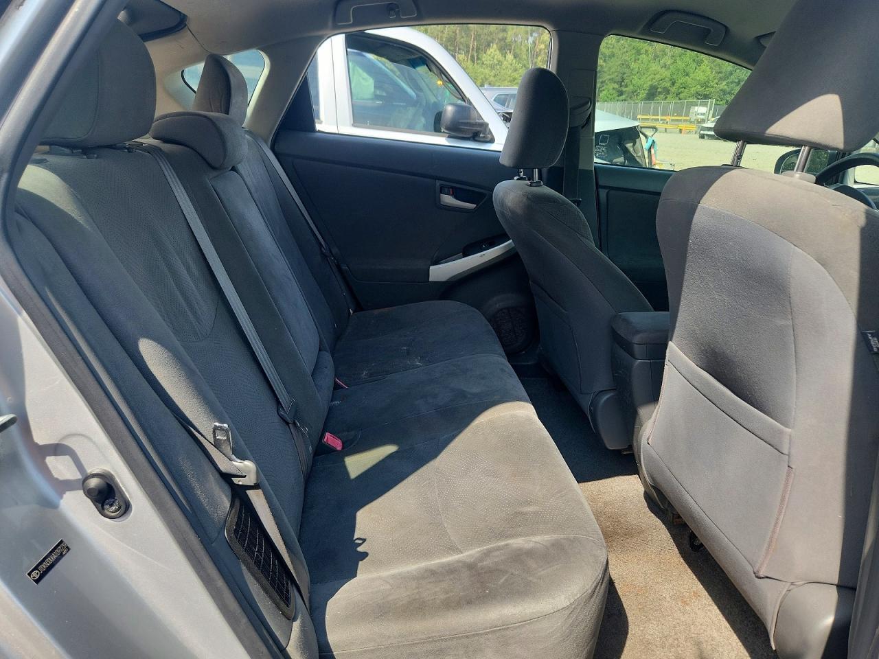 2010 TOYOTA PRIUS II — Фото 10 из 12