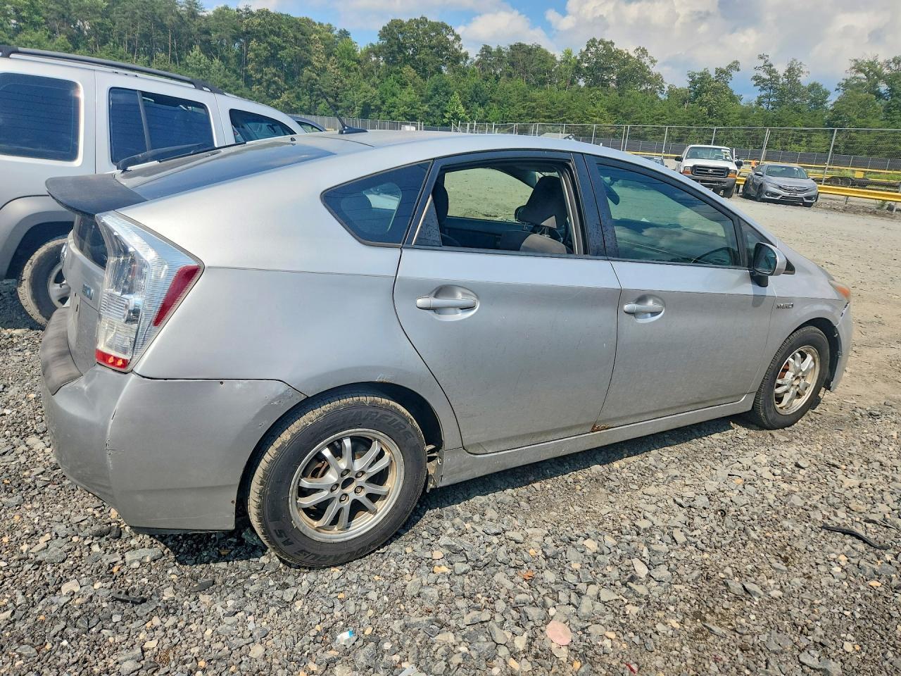 2010 TOYOTA PRIUS II — Фото 3 из 12