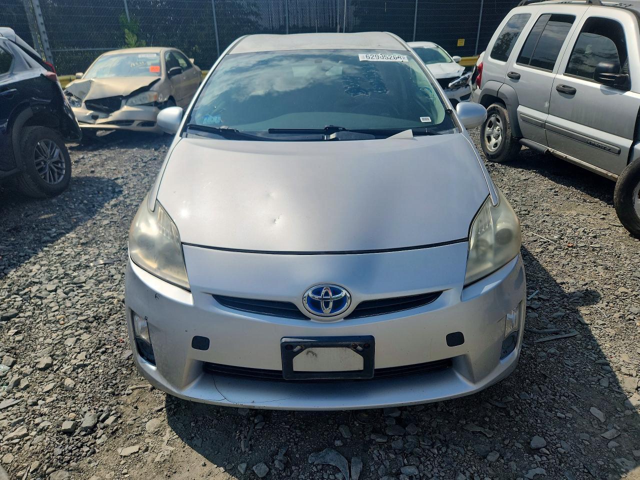 2010 TOYOTA PRIUS II — Фото 5 из 12