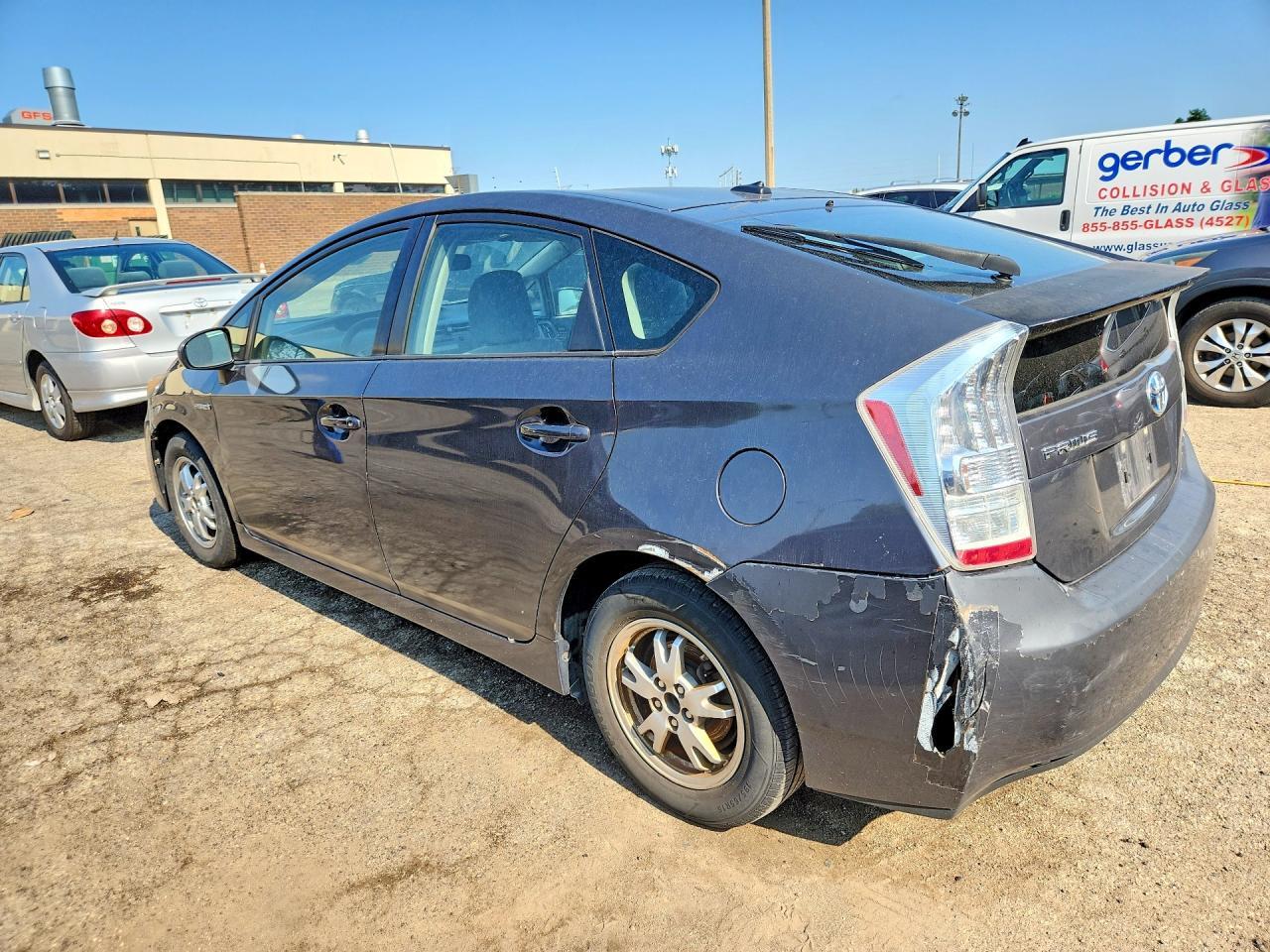 2010 TOYOTA PRIUS II — Фото 2 из 12