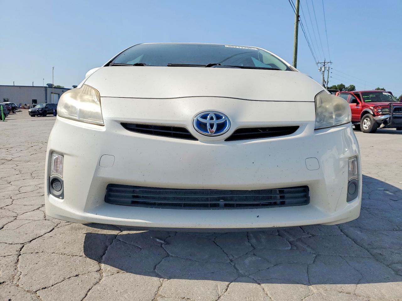2010 TOYOTA PRIUS II — Фото 5 из 12