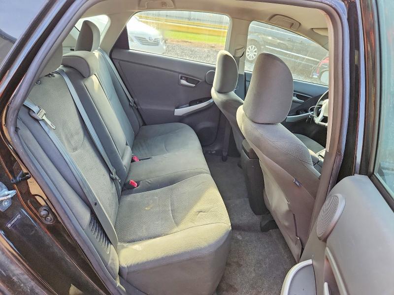 2010 TOYOTA PRIUS III — Фото 10 из 12
