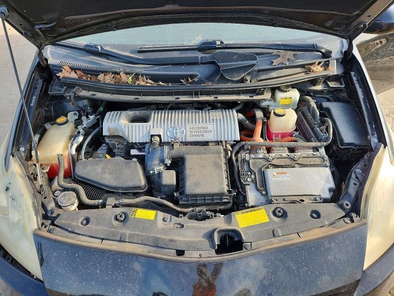 2010 TOYOTA PRIUS III — Фото 11 из 12
