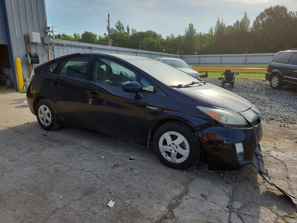 2010 TOYOTA PRIUS III — Фото 4 из 12