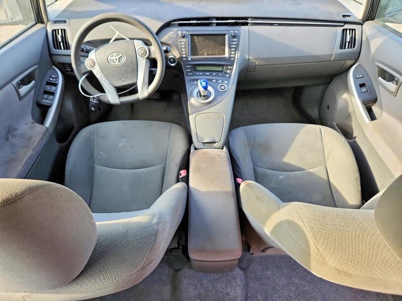 2010 TOYOTA PRIUS III — Фото 8 из 12