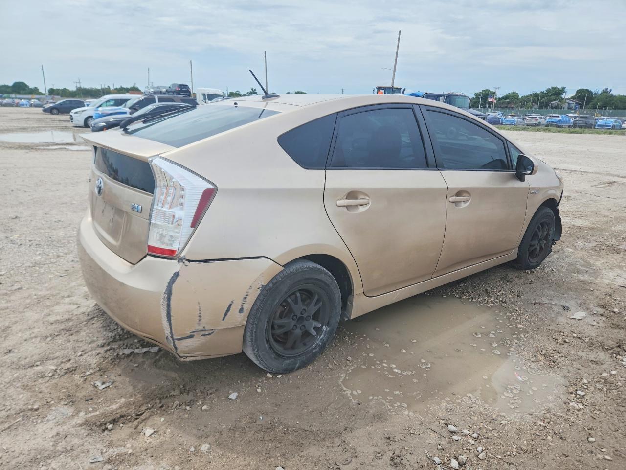 JTDKN3DU2A1030119 2010 TOYOTA PRIUS photo no. 3